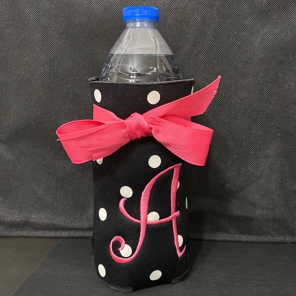 Embroidered "A" with pink ribbon on black & polka dots drink huggy
